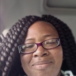 Meet your Posher, April